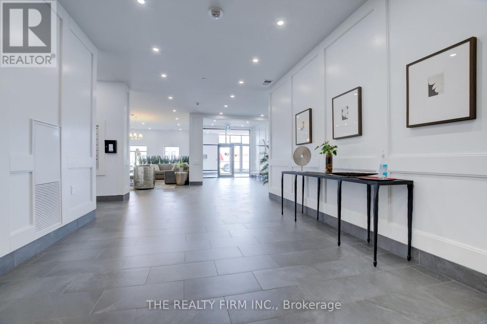 1011 - 240 Villagewalk Boulevard, London North, Ontario  N6G 0P6 - Photo 43 - X12967694