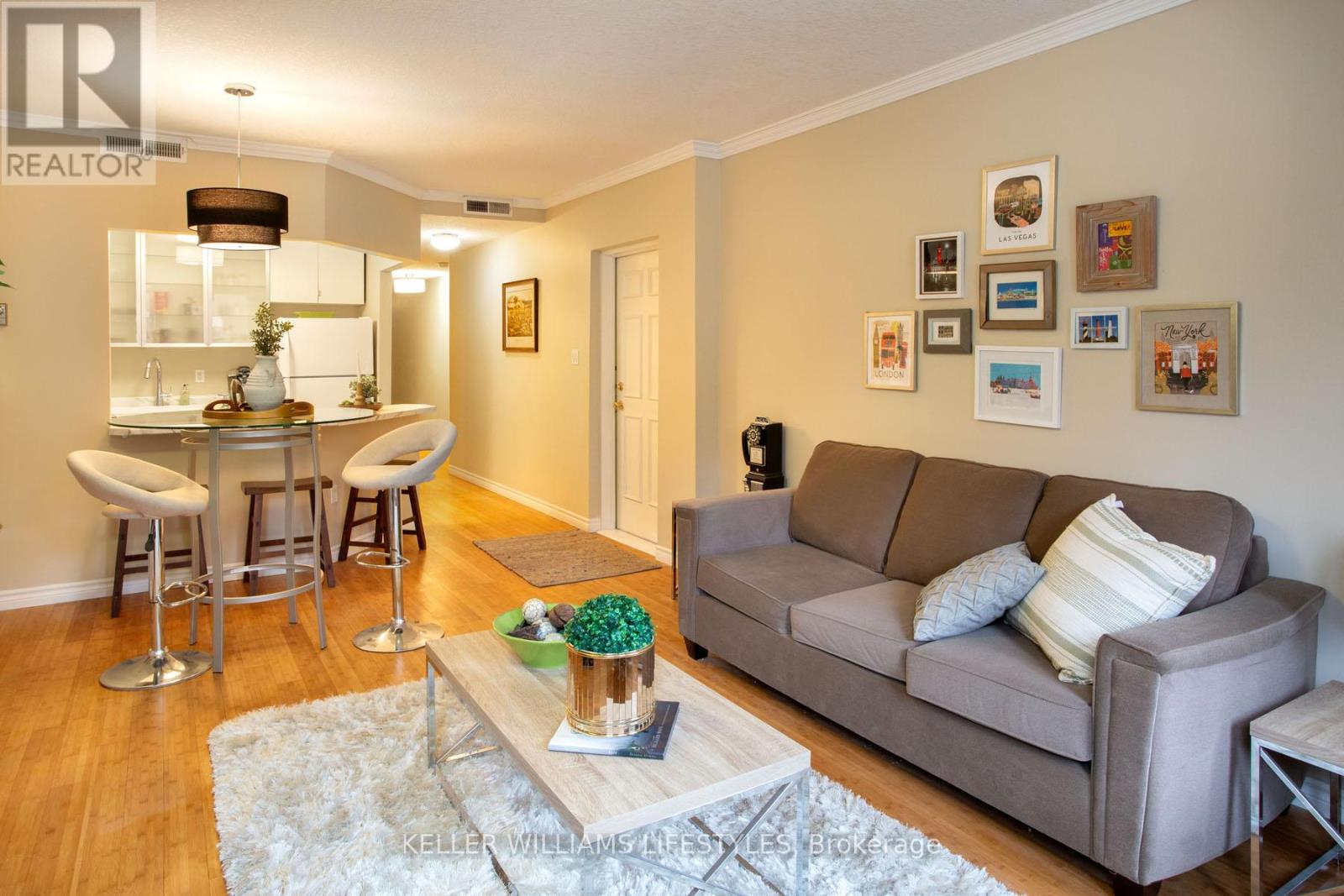 105 - 275 Queens Avenue, London East, Ontario  N6B 1X2 - Photo 12 - X12967728