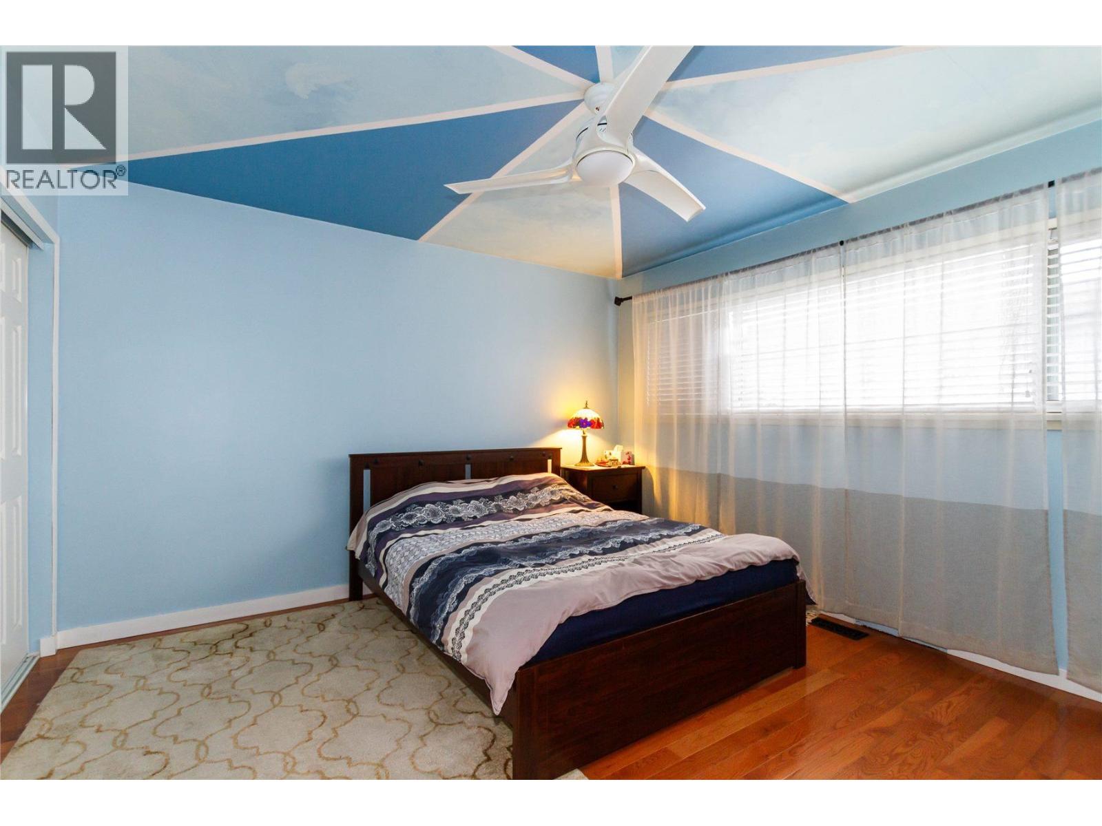 3713 Kincaid Street, Burnaby, British Columbia  V5G 1V4 - Photo 10 - R3107753