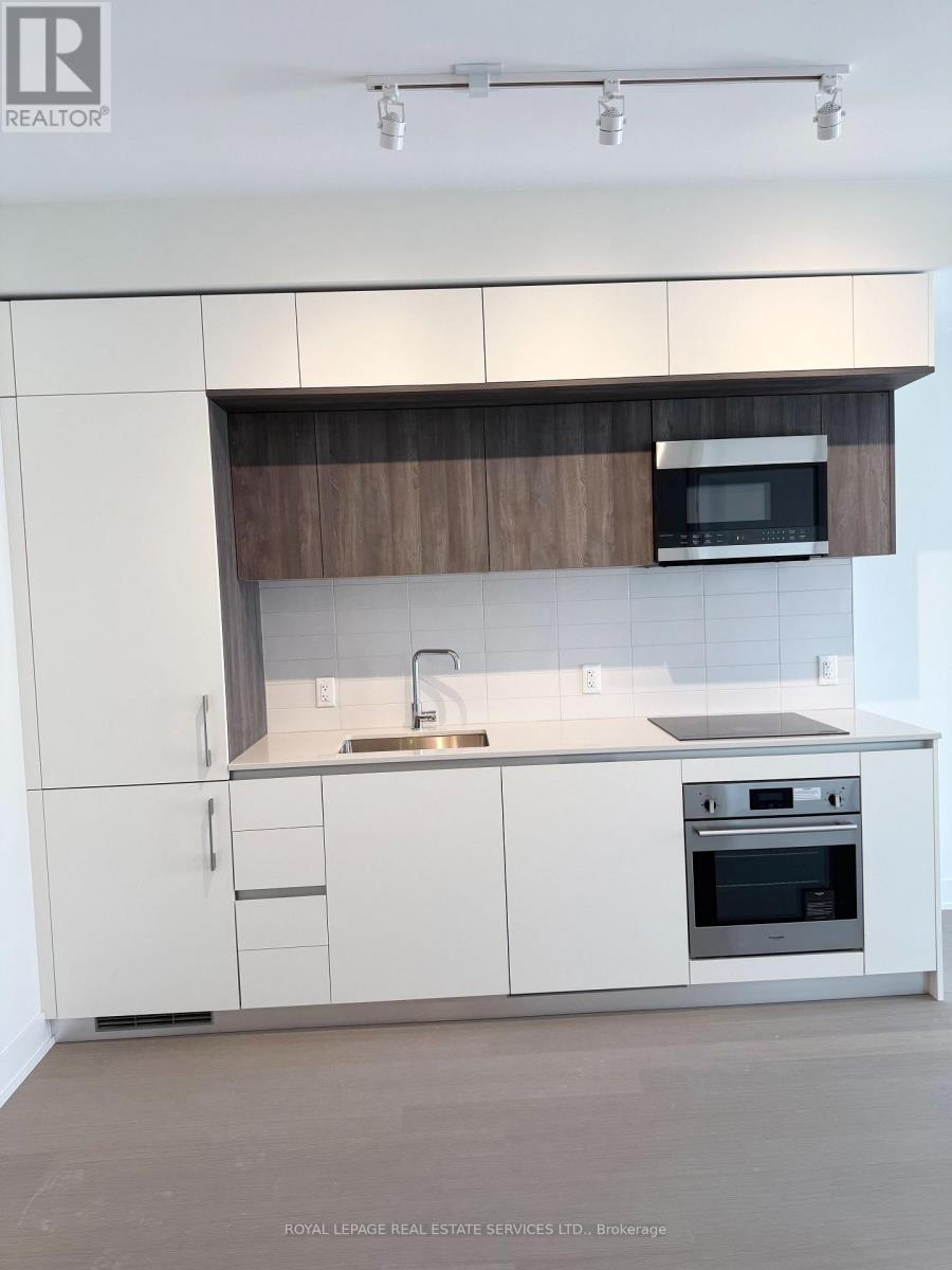 311 - 322 Dupont Street, Toronto, Ontario  M5R 0E3 - Photo 2 - C12967632