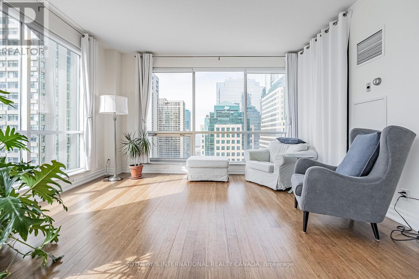 2305 - 10 Queens Quay W, Toronto, Ontario  M5J 2R9 - Photo 20 - C12967640