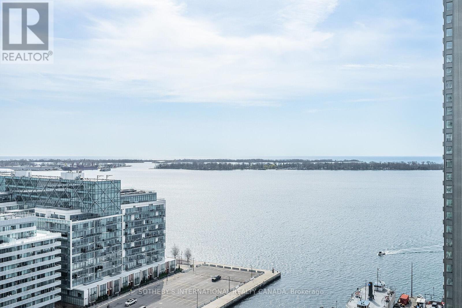 2305 - 10 Queens Quay W, Toronto, Ontario  M5J 2R9 - Photo 35 - C12967640