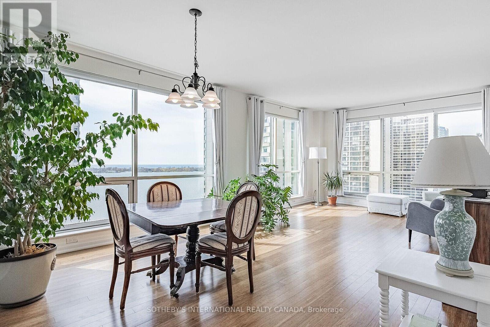 2305 - 10 Queens Quay W, Toronto, Ontario  M5J 2R9 - Photo 36 - C12967640