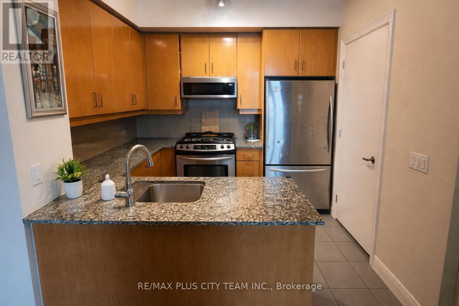 3804 - 16 Yonge Street, Toronto, Ontario  M5E 1R4 - Photo 4 - C12967734