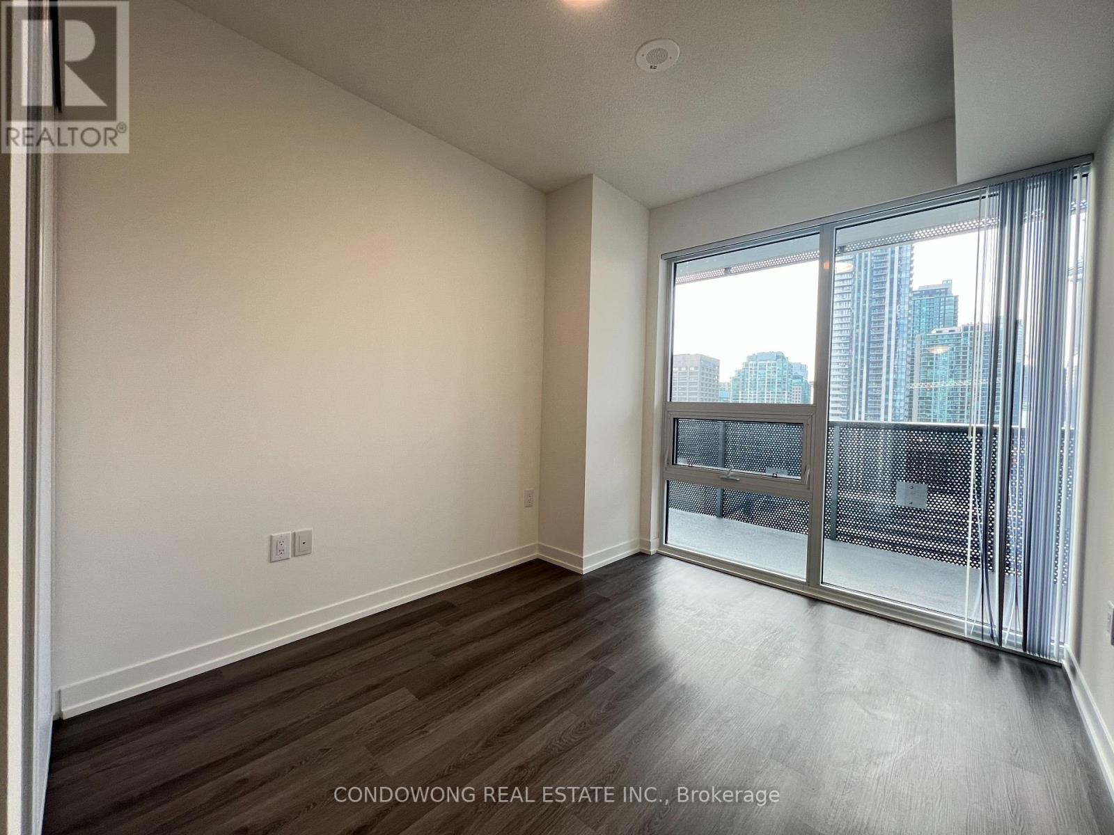 2111 - 138 Downes Street, Toronto, Ontario  M5E 0E4 - Photo 7 - C12967744