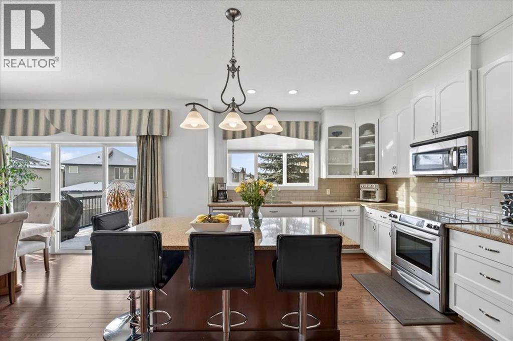 28 Evansview Manor Nw, Calgary, Alberta  T3P 0J7 - Photo 9 - A2282436