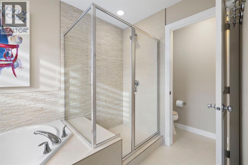 8 Emberside Glen, Cochrane, Alberta  T4C 2L6 - Photo 29 - A2282601