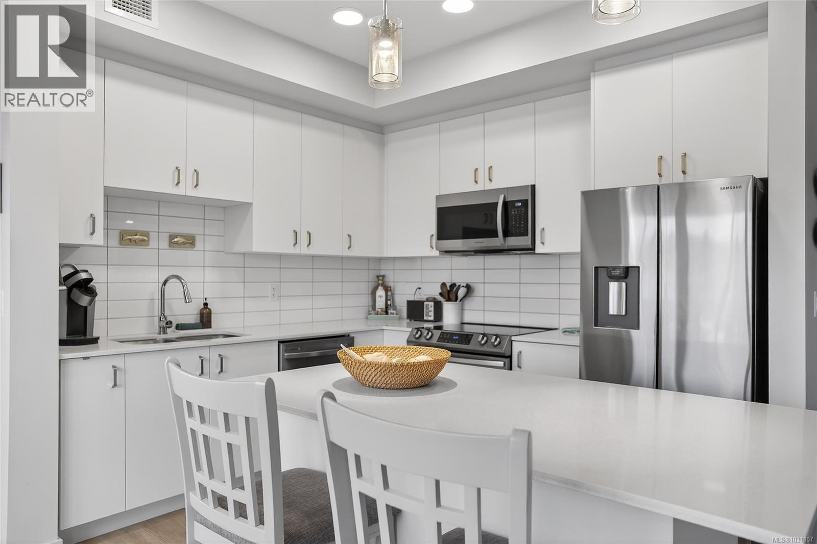 202 120 Jensen Ave E, Parksville, British Columbia  V9P 0H6 - Photo 25 - 1031107