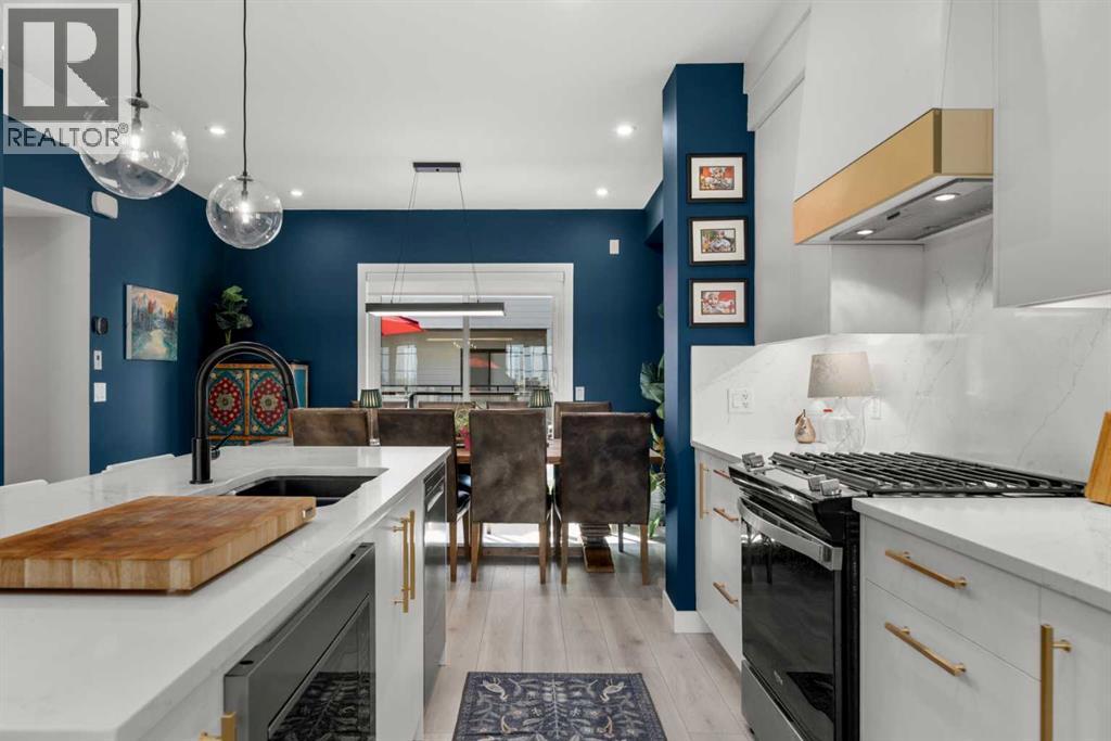 8161 8 Avenue, Calgary, Alberta  T3H 6H9 - Photo 11 - A2287574