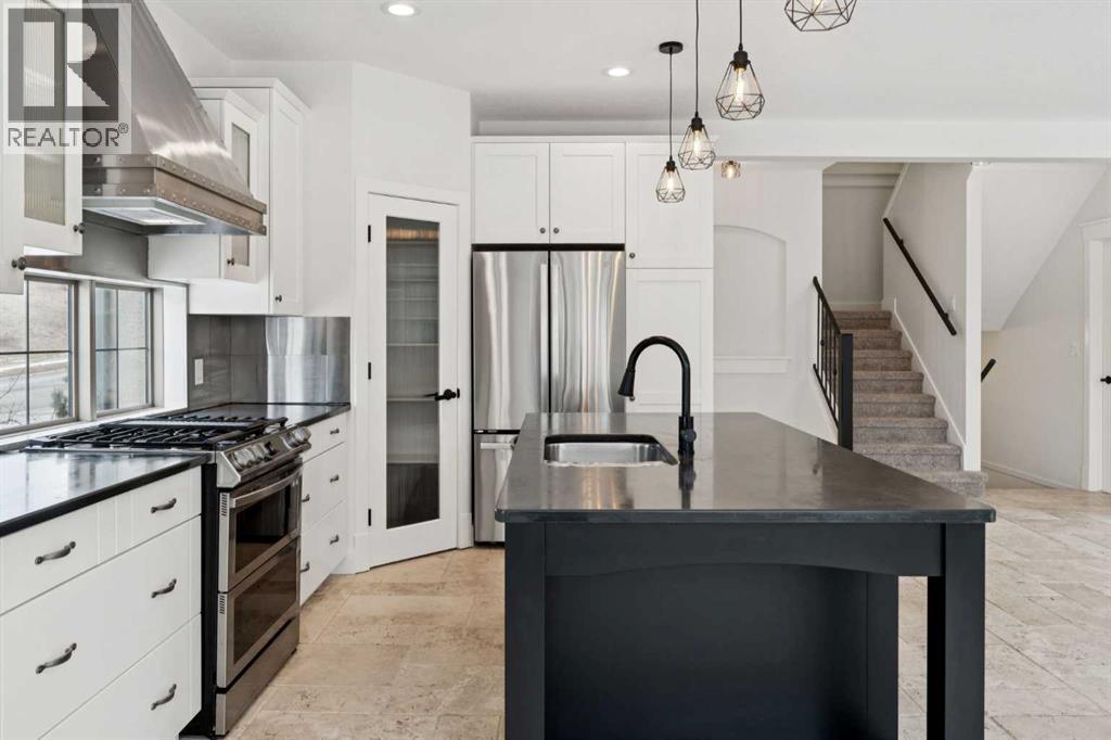 1 Discovery Ridge Link SW, Calgary, Alberta  T3H 4Y1 - Photo 10 - A2291643