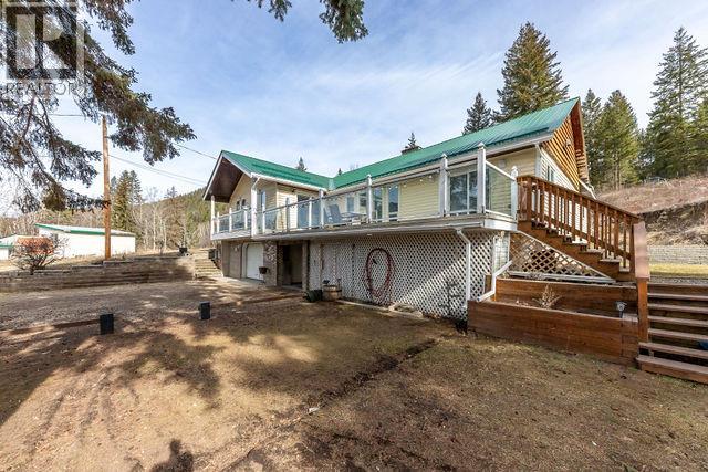 2837 Pinantan Pritchard Road, Kamloops, British Columbia  V0E 3E1 - Photo 2 - 10380363