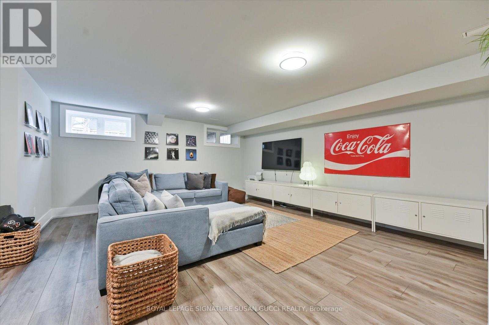 20 Warvet Crescent, Toronto, Ontario  M4B 1P3 - Photo 38 - E12967708