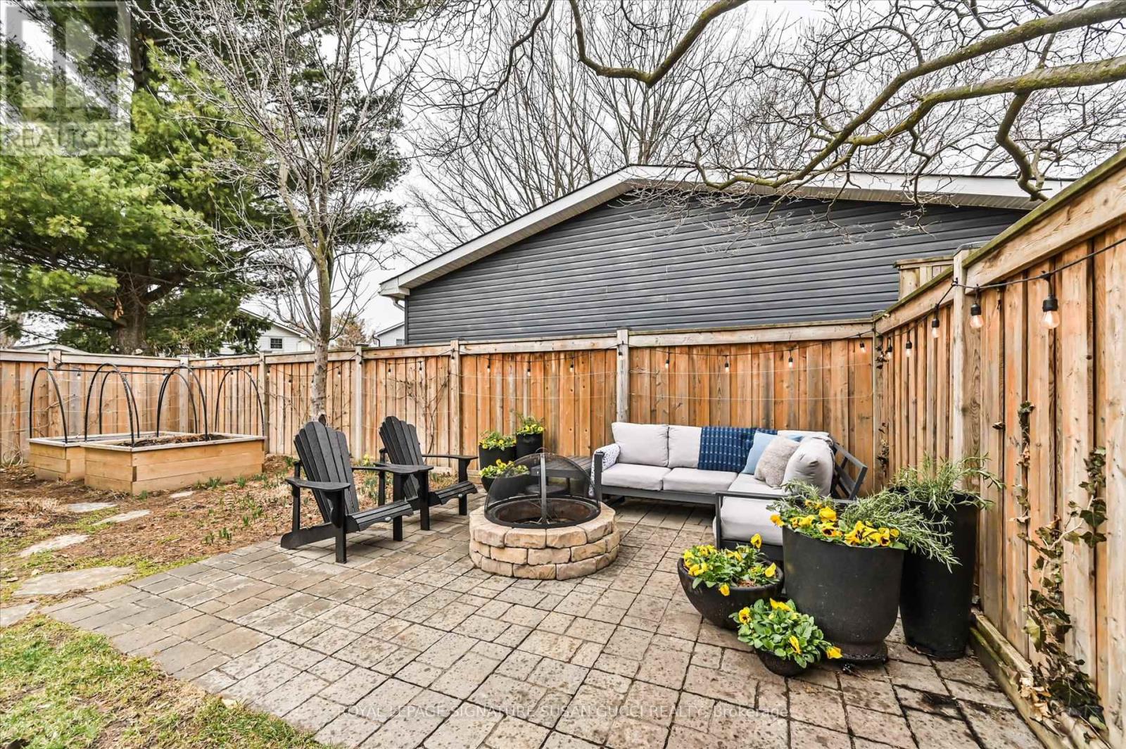 20 Warvet Crescent, Toronto, Ontario  M4B 1P3 - Photo 46 - E12967708