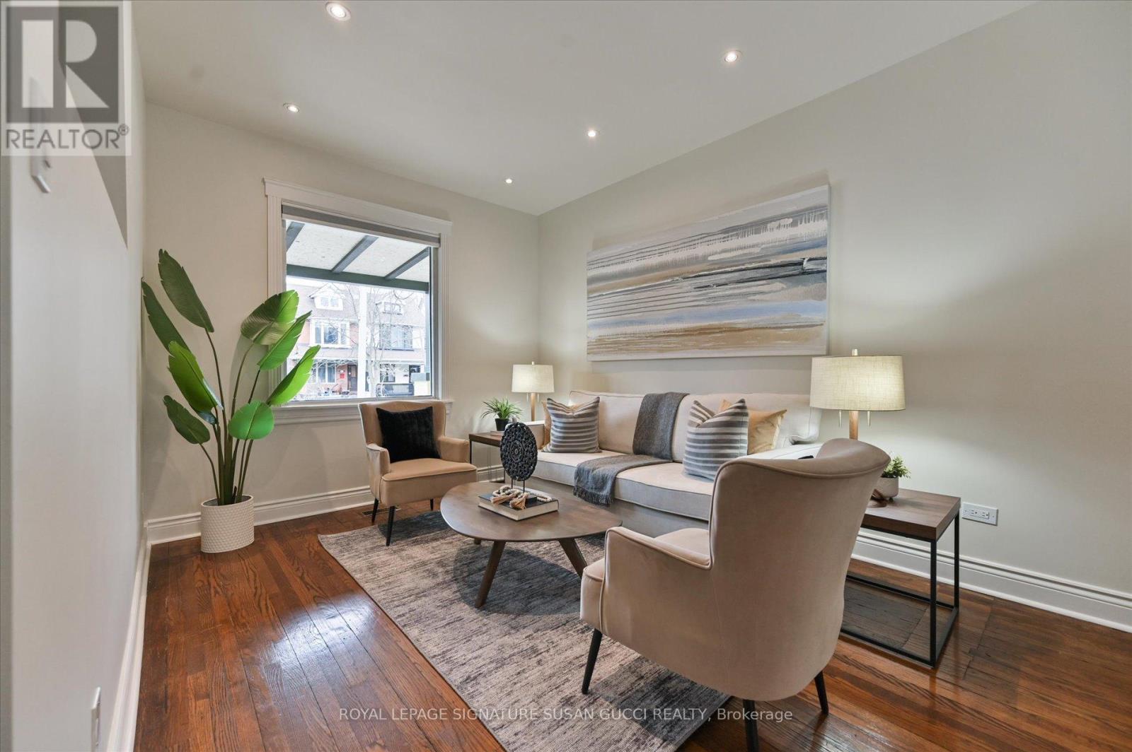 104 Dewhurst Boulevard, Toronto, Ontario  M4J 3J3 - Photo 6 - E12967794