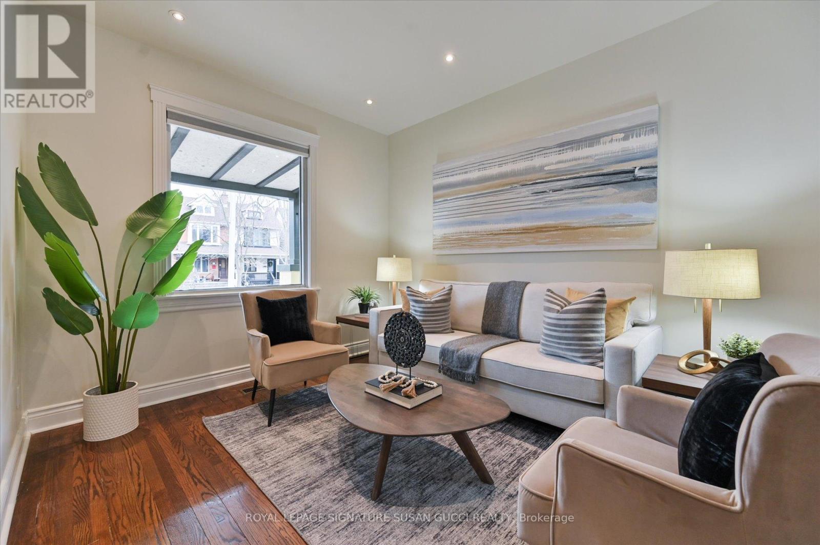 104 Dewhurst Boulevard, Toronto, Ontario  M4J 3J3 - Photo 9 - E12967794