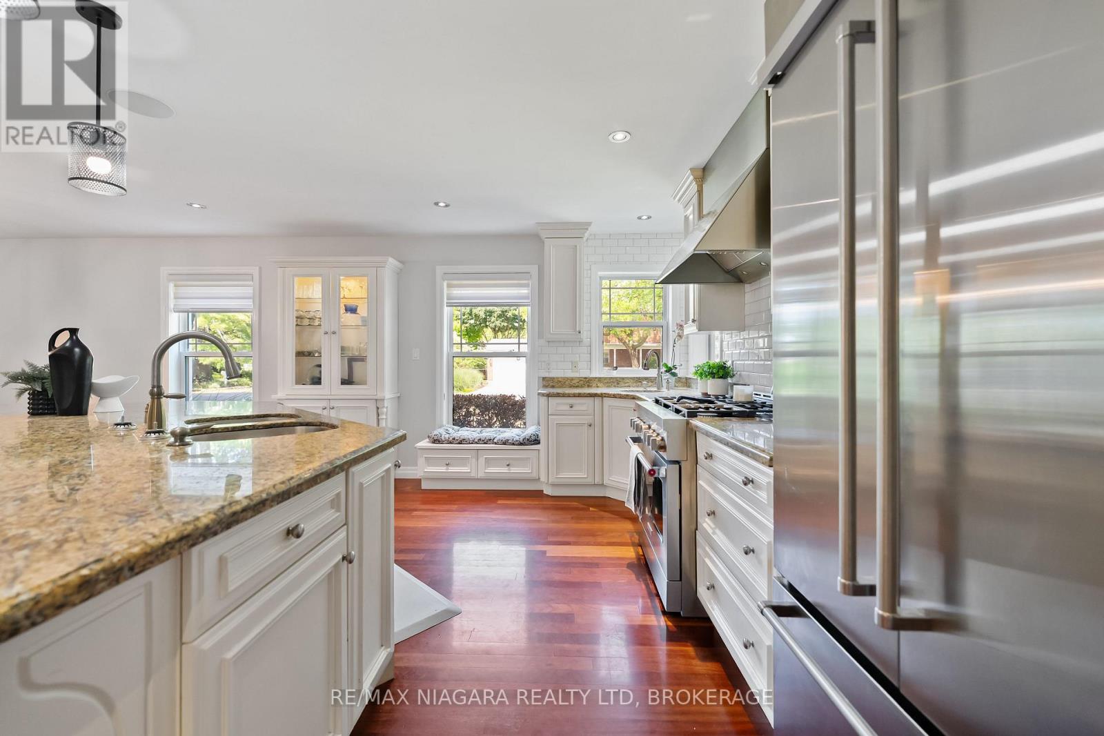 1 Graham Avenue, St. Catharines, Ontario  L2N 5L1 - Photo 10 - X12967654