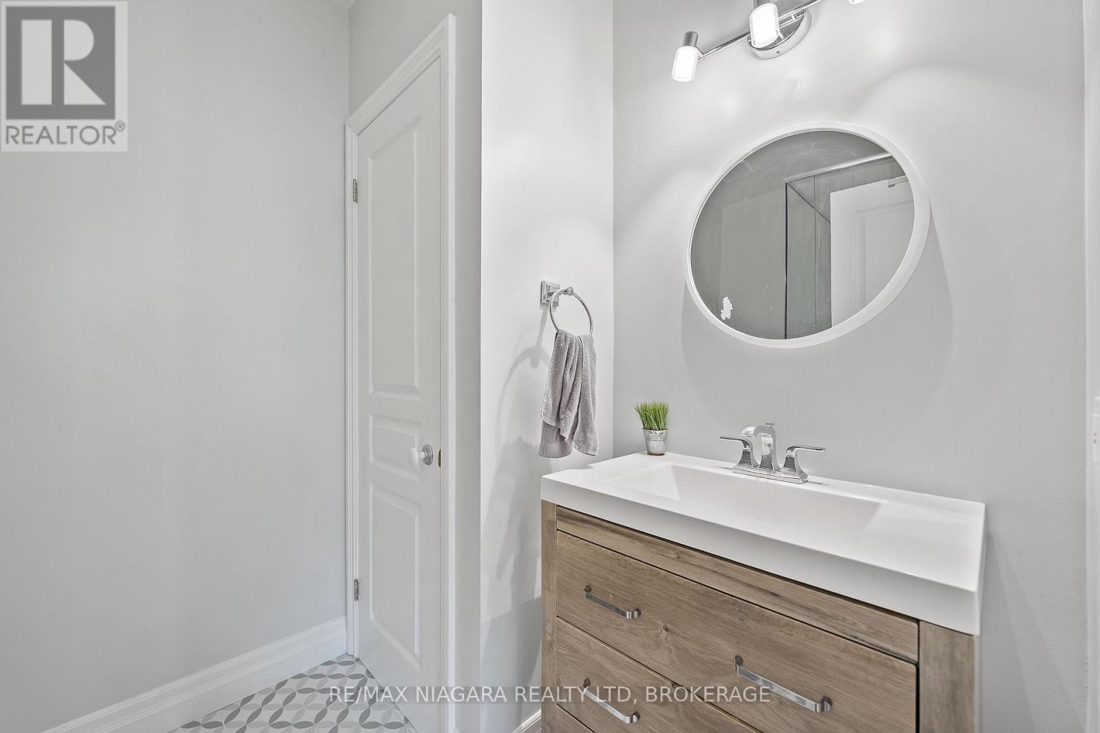 1 Graham Avenue, St. Catharines, Ontario  L2N 5L1 - Photo 24 - X12967654