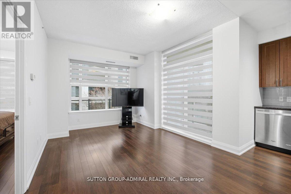 204 - 95 North Park Road, Vaughan, Ontario  L4J 0J1 - Photo 6 - N12967598