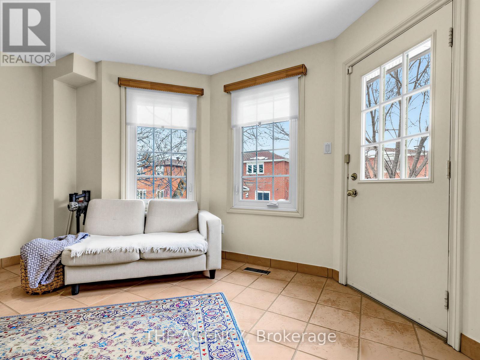 146 Crosby Avenue, Richmond Hill, Ontario  L4C 9N5 - Photo 15 - N12967602