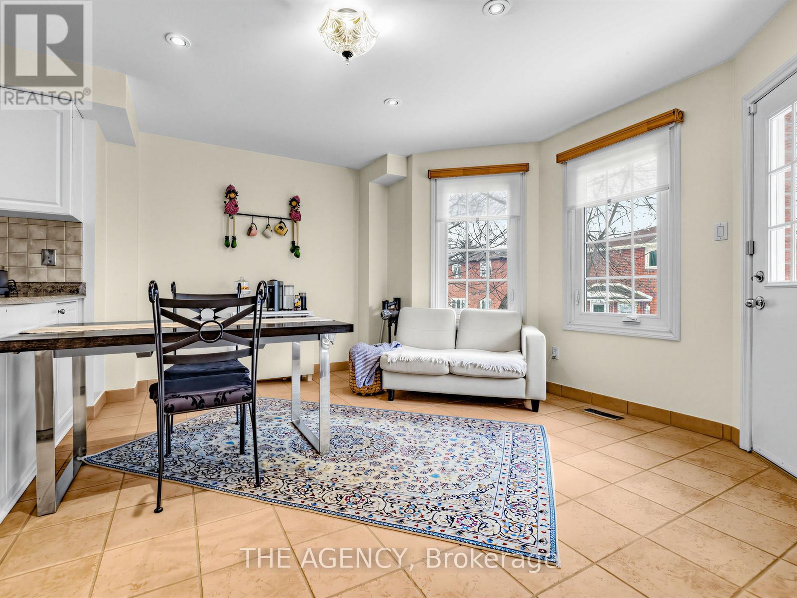 146 Crosby Avenue, Richmond Hill, Ontario  L4C 9N5 - Photo 17 - N12967602