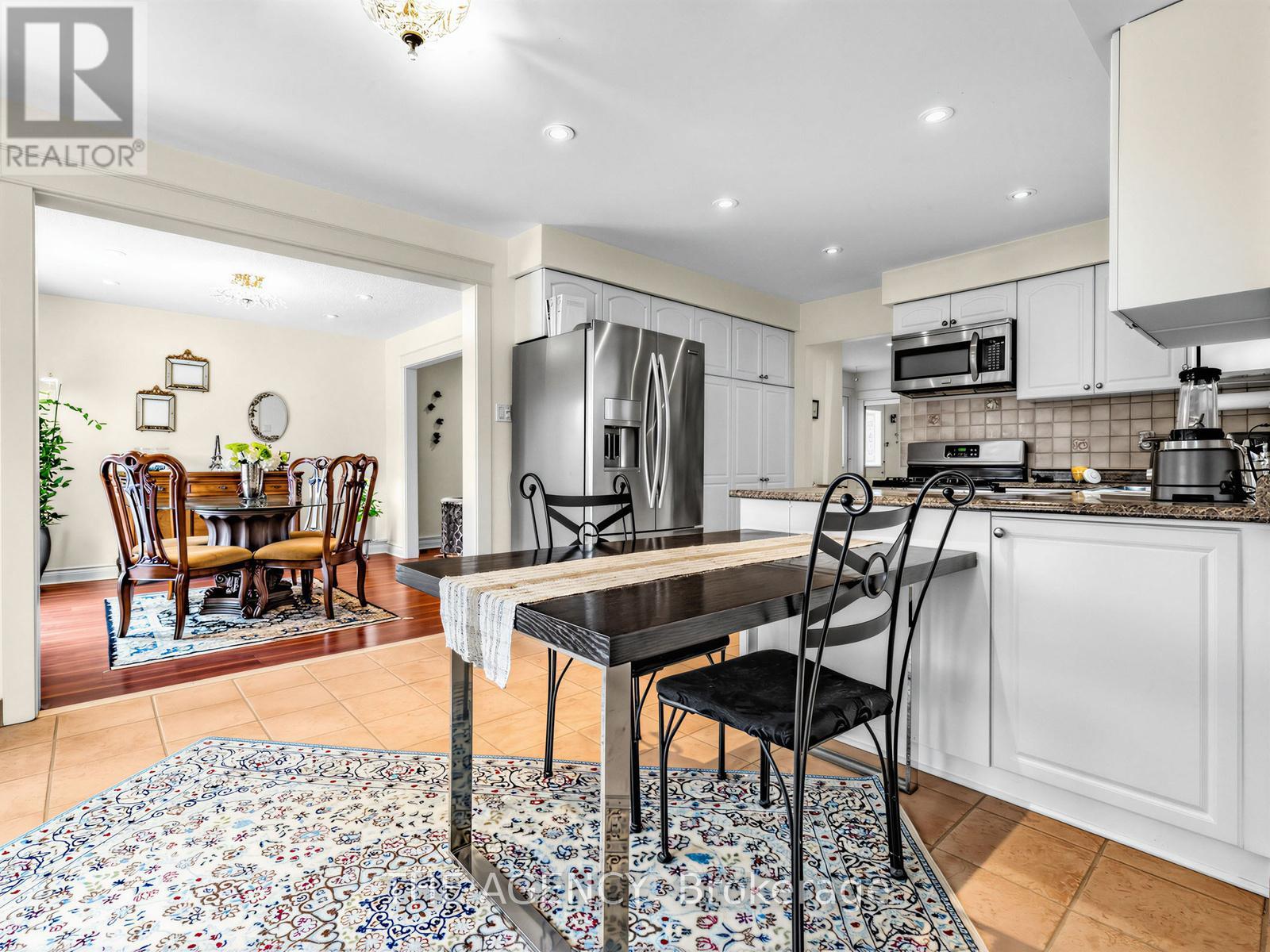 146 Crosby Avenue, Richmond Hill, Ontario  L4C 9N5 - Photo 20 - N12967602