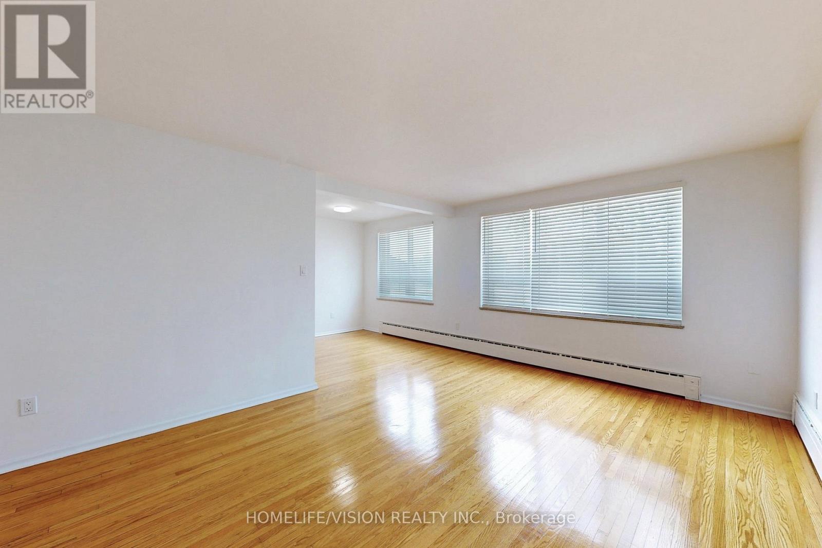 4 - 9901 Yonge Street, Richmond Hill, Ontario  L4C 1V1 - Photo 11 - N12967678