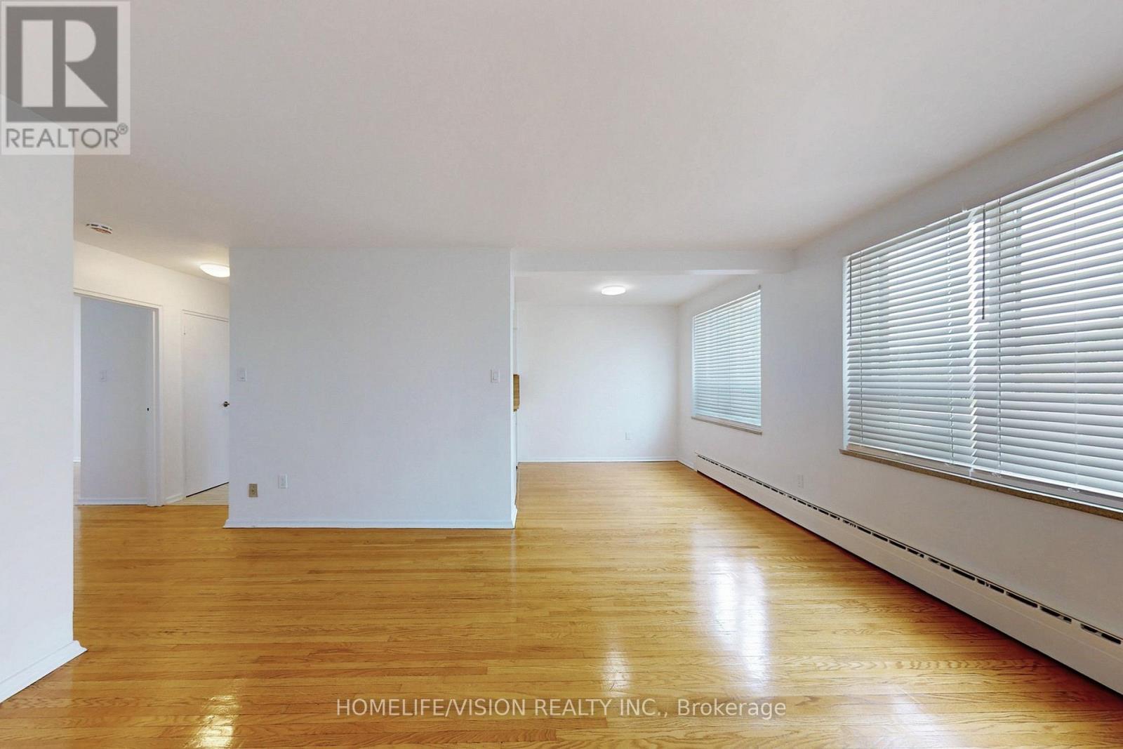 4 - 9901 Yonge Street, Richmond Hill, Ontario  L4C 1V1 - Photo 12 - N12967678