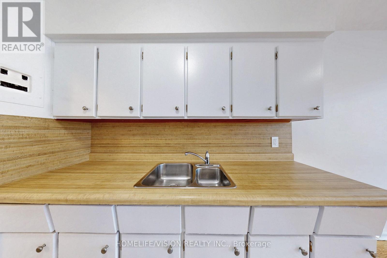 4 - 9901 Yonge Street, Richmond Hill, Ontario  L4C 1V1 - Photo 19 - N12967678