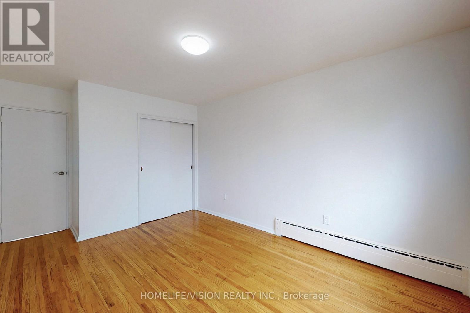 4 - 9901 Yonge Street, Richmond Hill, Ontario  L4C 1V1 - Photo 27 - N12967678