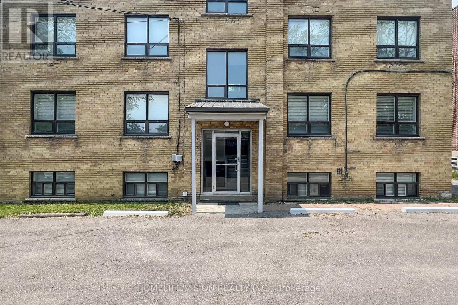 4 - 9901 Yonge Street, Richmond Hill, Ontario  L4C 1V1 - Photo 32 - N12967678