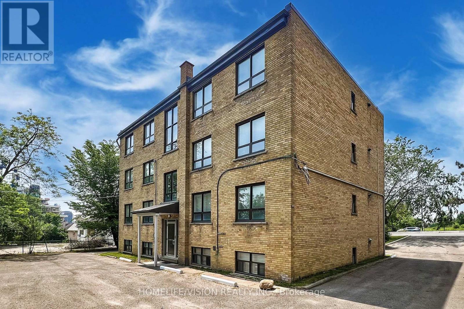 4 - 9901 Yonge Street, Richmond Hill, Ontario  L4C 1V1 - Photo 34 - N12967678