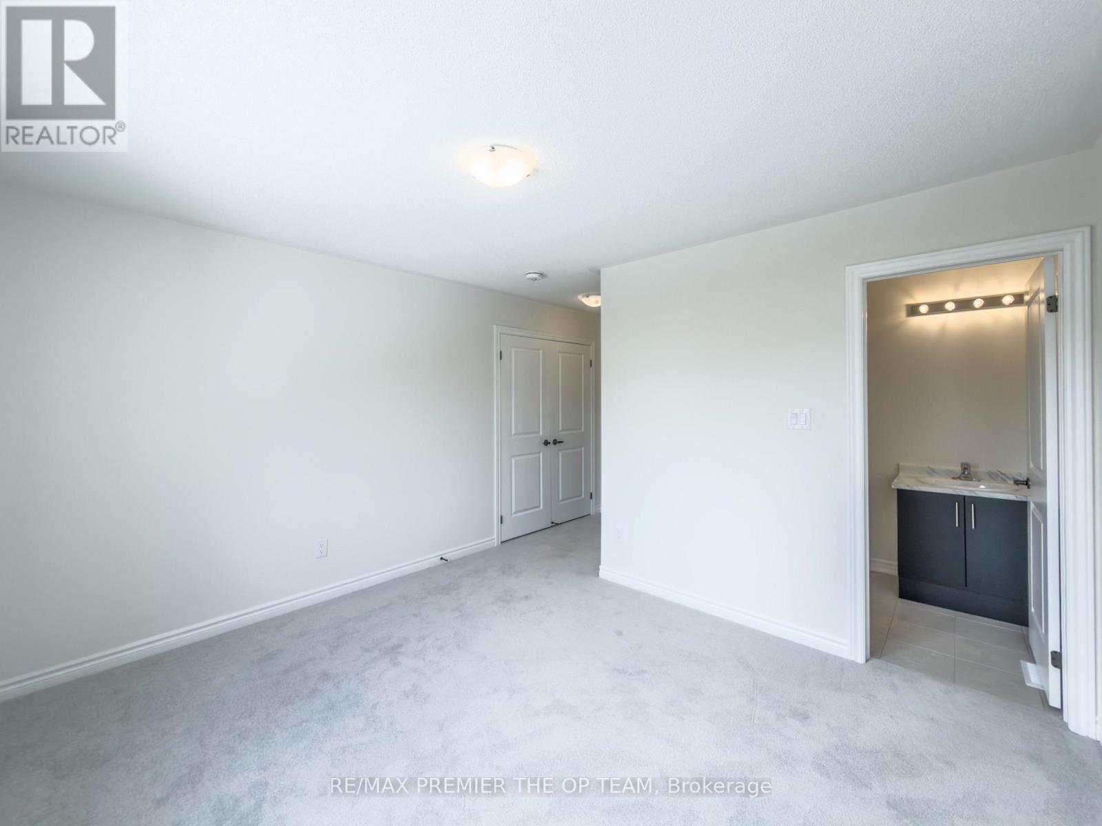 67 Lawrence D. Pridham Avenue, New Tecumseth, Ontario  L9R 0X4 - Photo 23 - N12967700