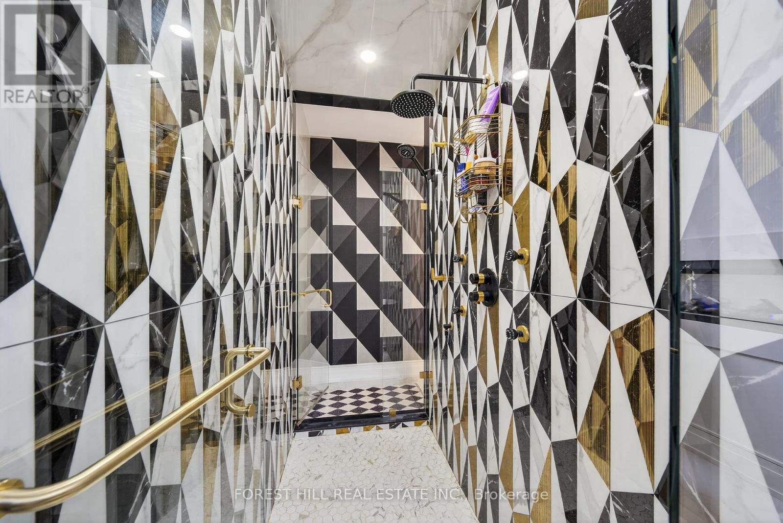 2019 Lilac Drive, Innisfil, Ontario  L9S 1Y9 - Photo 23 - N12967702