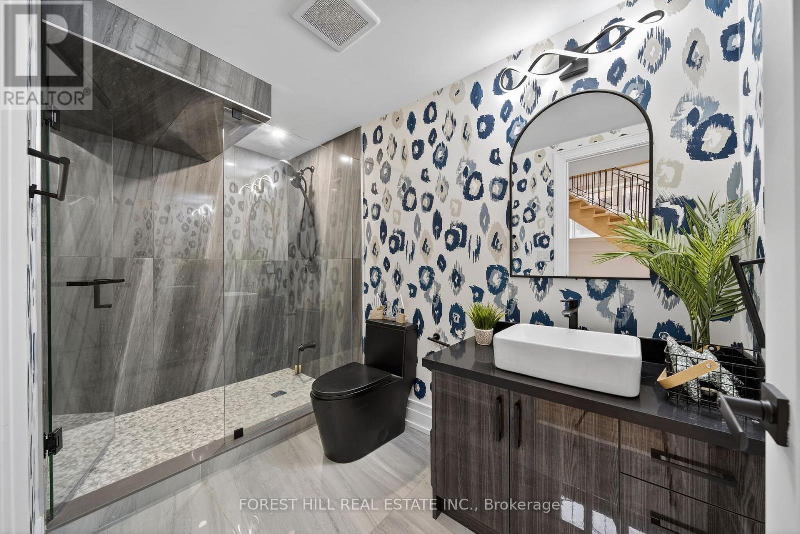 2019 Lilac Drive, Innisfil, Ontario  L9S 1Y9 - Photo 37 - N12967702