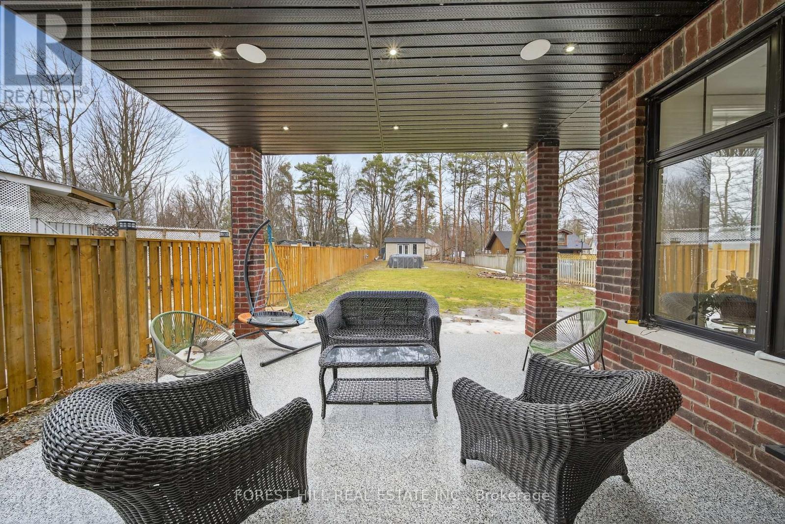 2019 Lilac Drive, Innisfil, Ontario  L9S 1Y9 - Photo 43 - N12967702