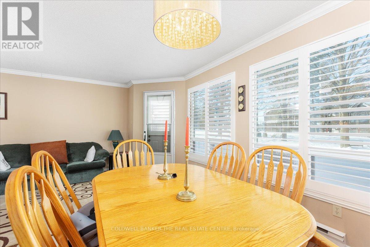 105 - 111 Grew Boulevard, Georgina, Ontario L0E 1L0 - Photo 15 - N12967716