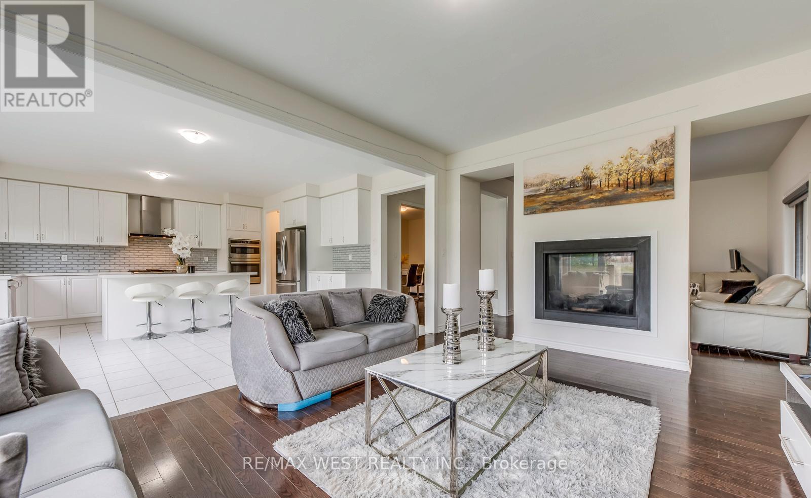 286 Danny Wheeler Boulevard, Georgina, Ontario  L4P 0J9 - Photo 12 - N12967762