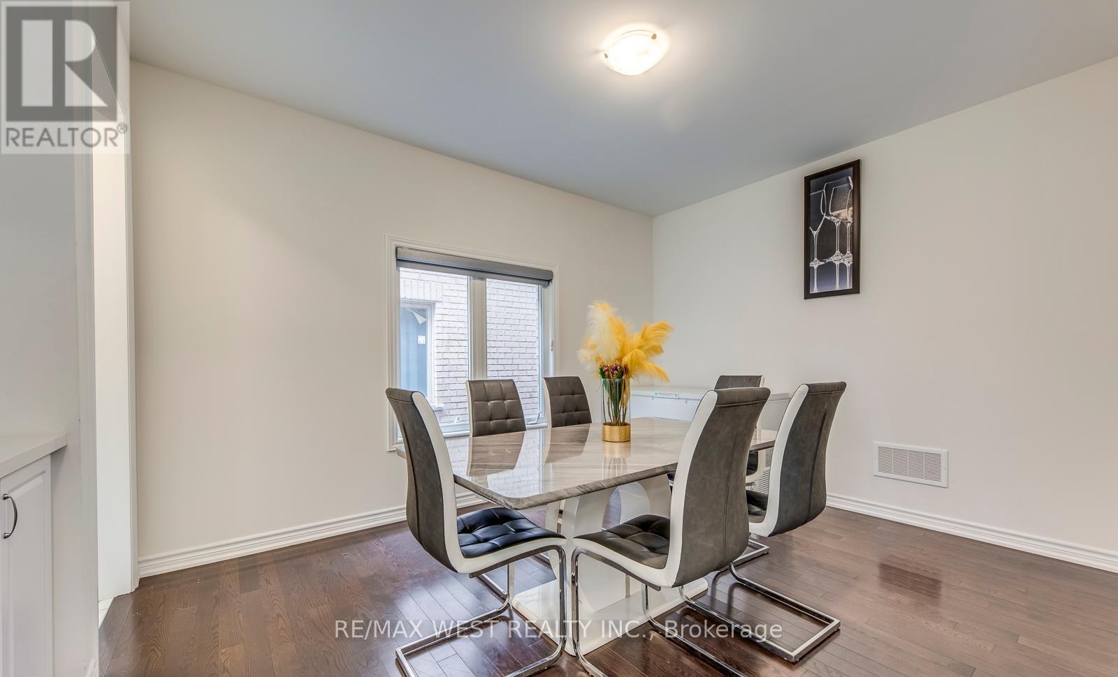 286 Danny Wheeler Boulevard, Georgina, Ontario  L4P 0J9 - Photo 26 - N12967762