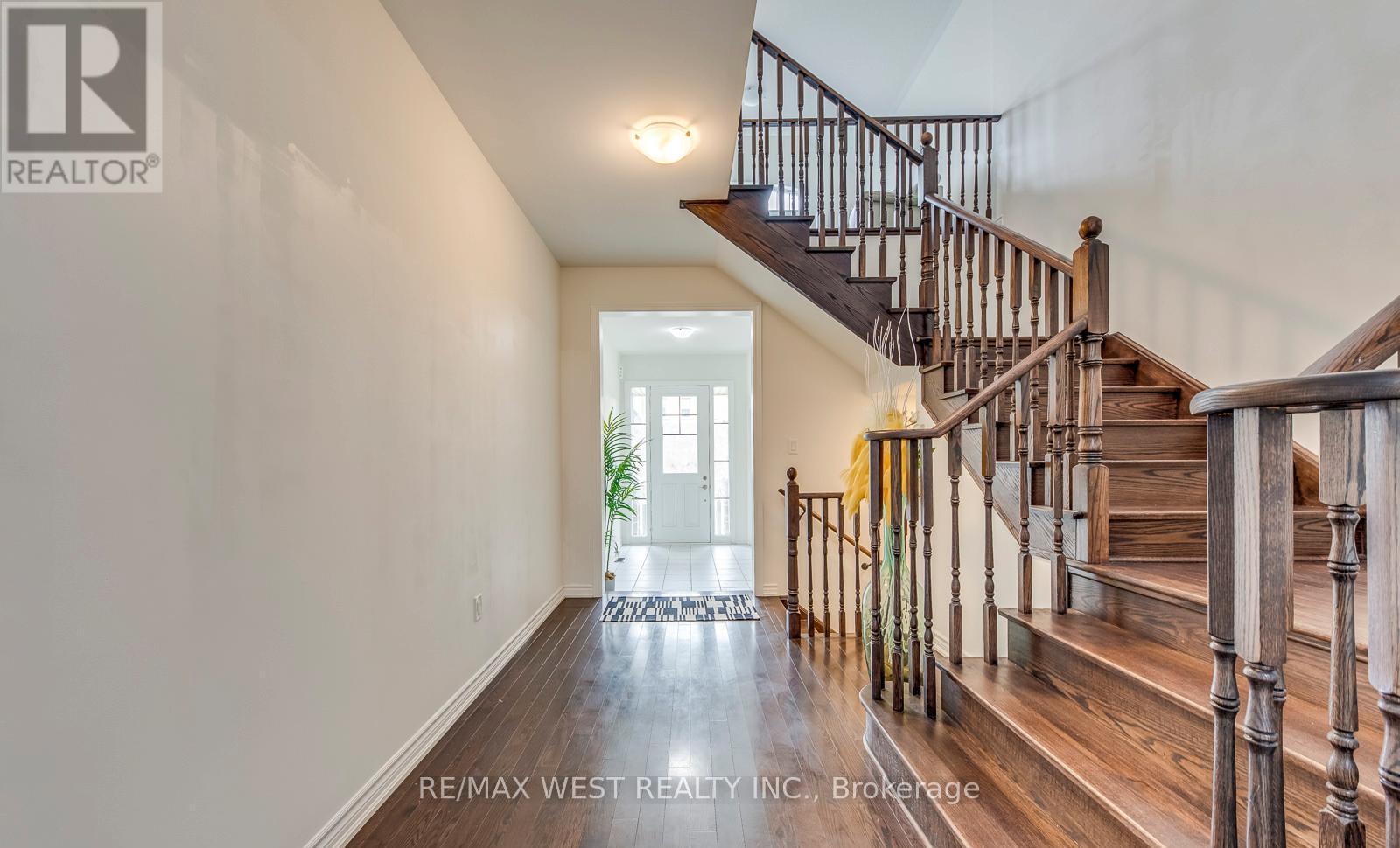 286 Danny Wheeler Boulevard, Georgina, Ontario  L4P 0J9 - Photo 30 - N12967762