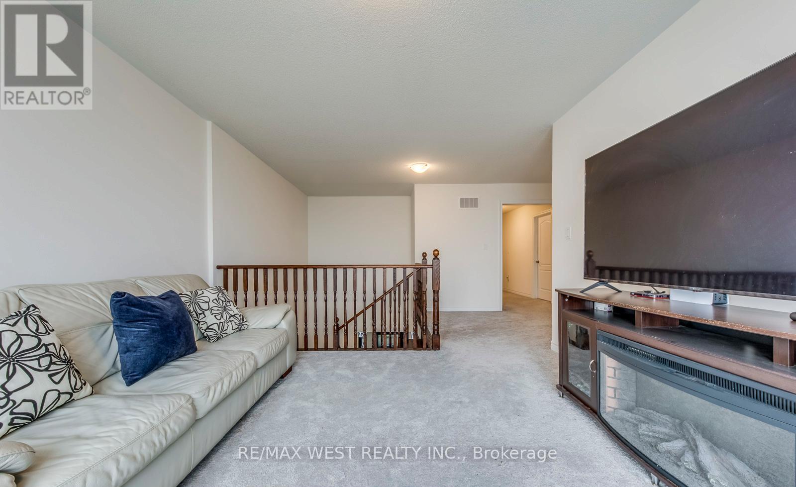 286 Danny Wheeler Boulevard, Georgina, Ontario  L4P 0J9 - Photo 34 - N12967762