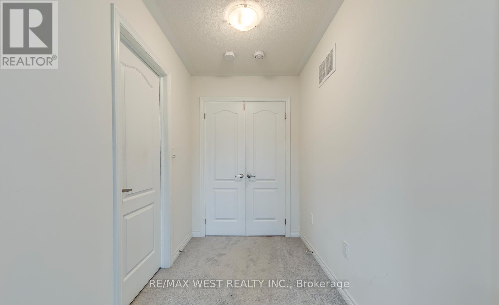 286 Danny Wheeler Boulevard, Georgina, Ontario  L4P 0J9 - Photo 35 - N12967762