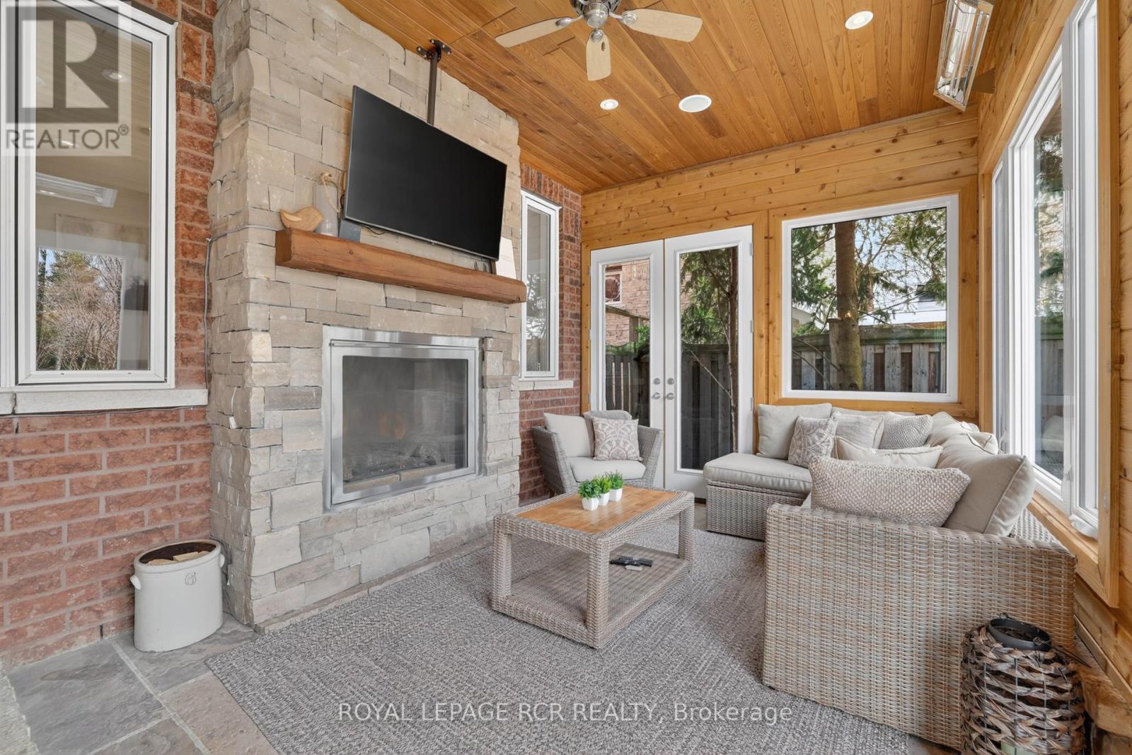 63 Campbell Drive, Uxbridge, Ontario  L9P 0B3 - Photo 14 - N12967764