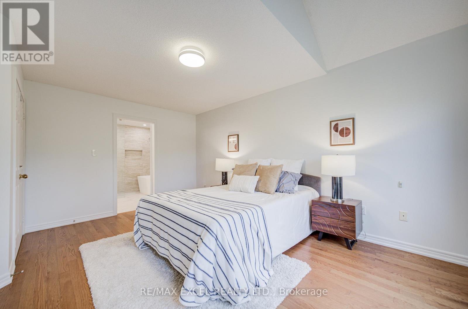 13 Sharon Lee Drive, Markham, Ontario  L6C 2J6 - Photo 29 - N12967784