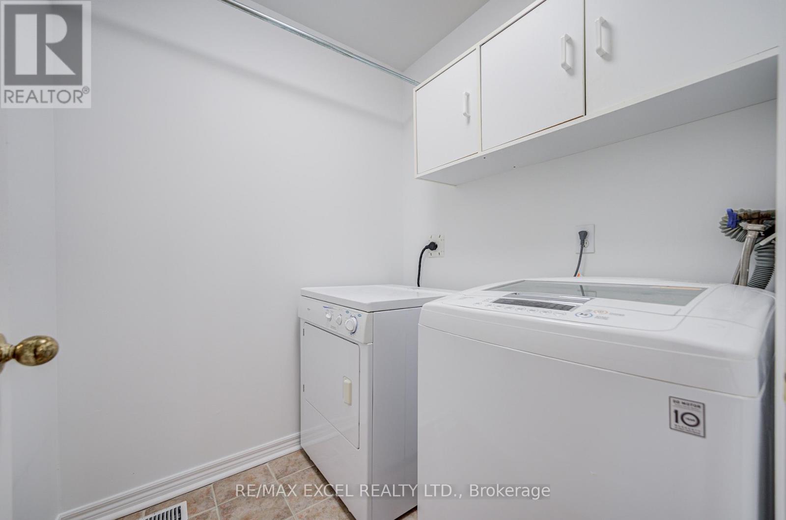 13 Sharon Lee Drive, Markham, Ontario  L6C 2J6 - Photo 34 - N12967784