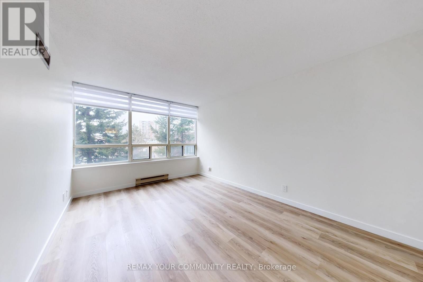 319 - 32 Clarissa Drive, Richmond Hill, Ontario  L4C 9R7 - Photo 22 - N12967788