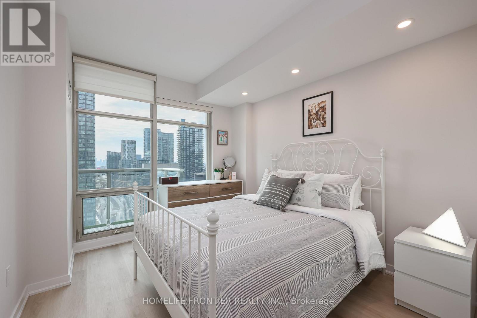2802 - 10 Navy Wharf Court, Toronto, Ontario  M5V 3V2 - Photo 18 - C12967286