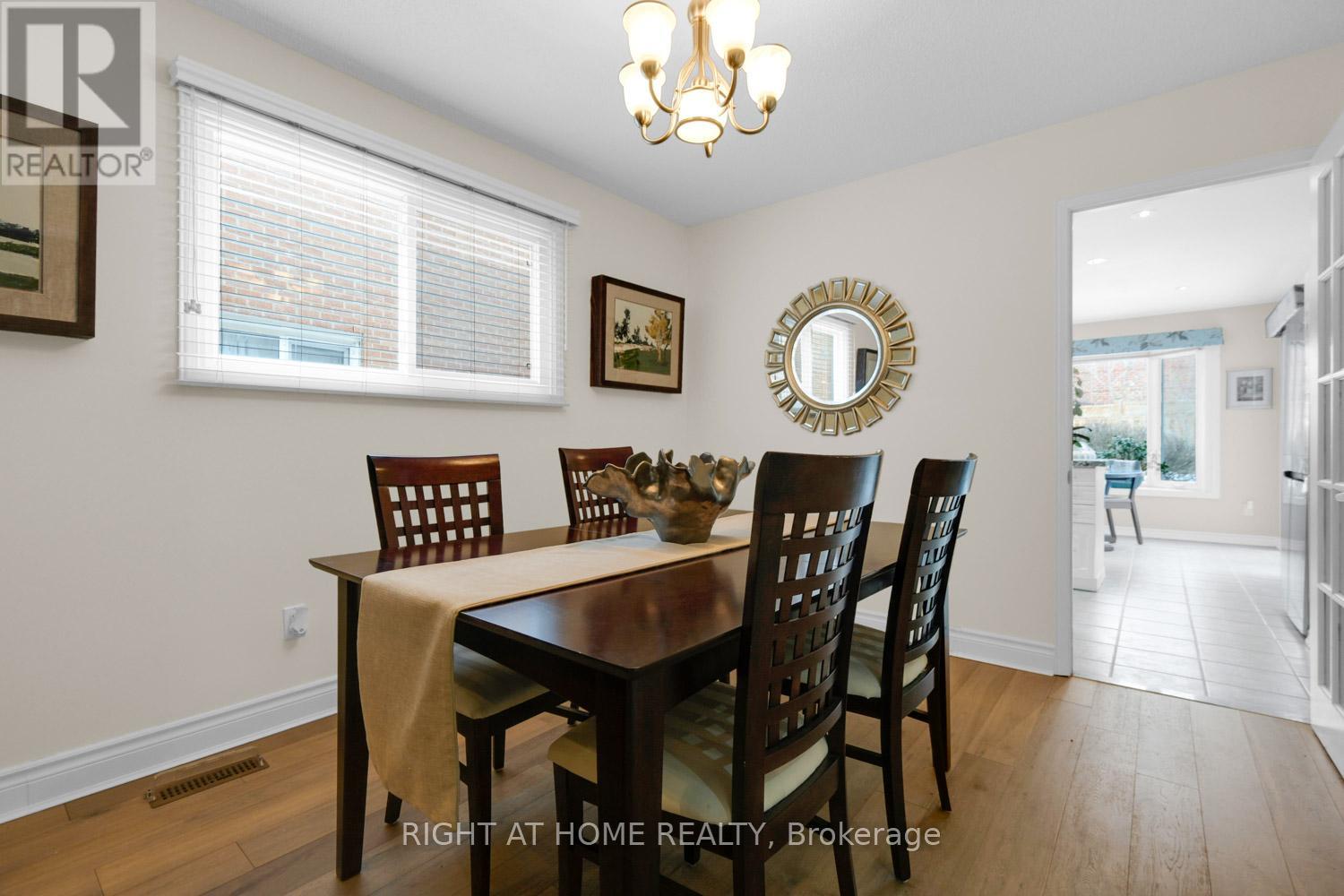 3098 Barwell Road, Mississauga, Ontario  L5L 3Z9 - Photo 10 - W12967614