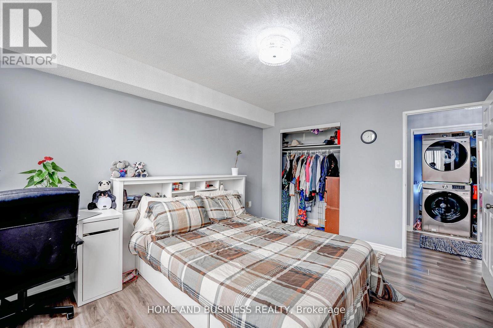 1202 - 3590 Kaneff Crescent, Mississauga, Ontario  L5A 3X3 - Photo 20 - W12967622