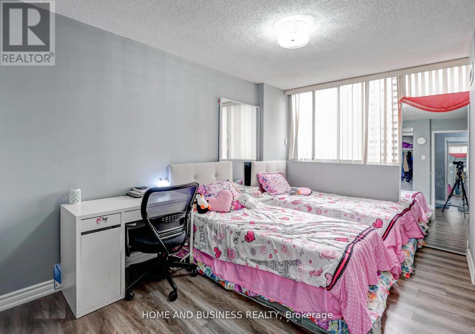 1202 - 3590 Kaneff Crescent, Mississauga, Ontario  L5A 3X3 - Photo 23 - W12967622