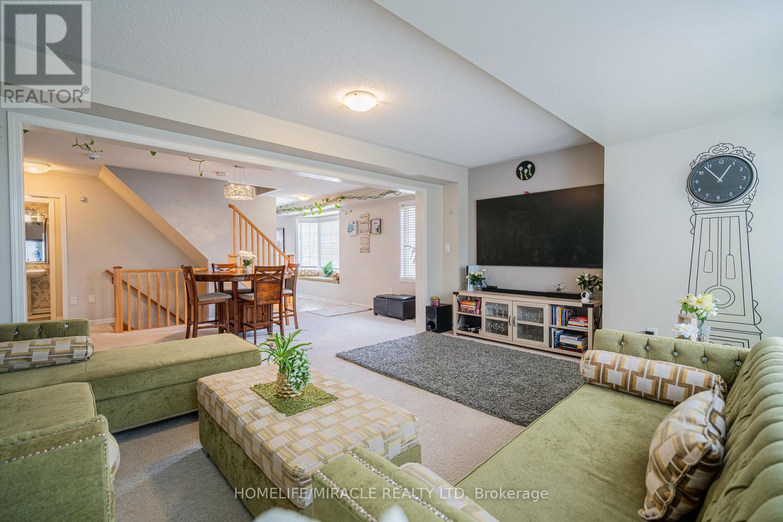 102 Decker Hollow Circle, Brampton, Ontario  L6X 0L5 - Photo 27 - W12967638